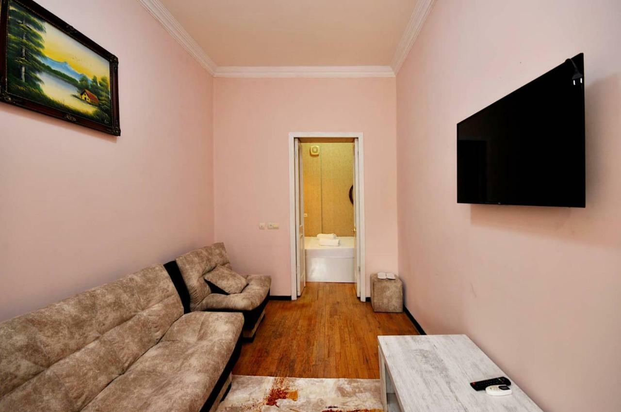 Dani Home Tiflis Exterior foto